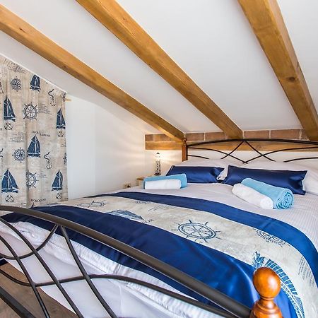 Villa Cima Vrbnik Kültér fotó