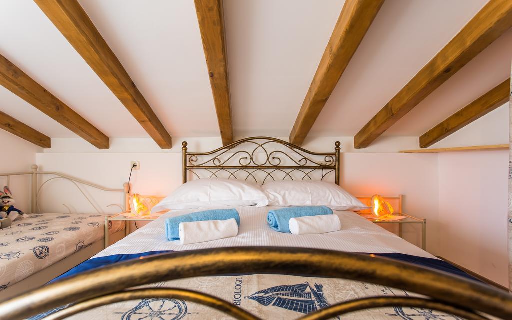 Villa Cima Vrbnik Kültér fotó